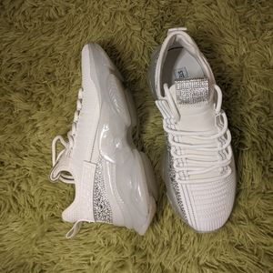 Steve Madden Sz 8 Women's Maxima Rhinestone Trainer Stretch White